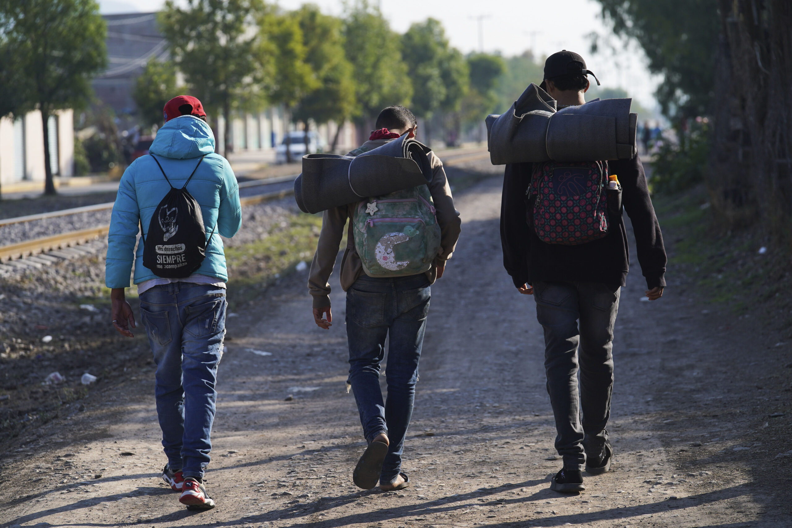 New York town declares state of emergency as local businesses volunteer to house migrants
