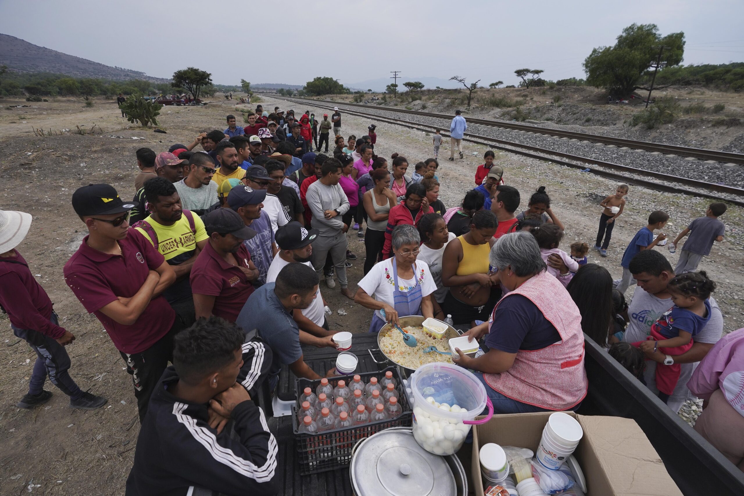 Border crossings are off from last week’s highs as US pins hopes for order on mobile app