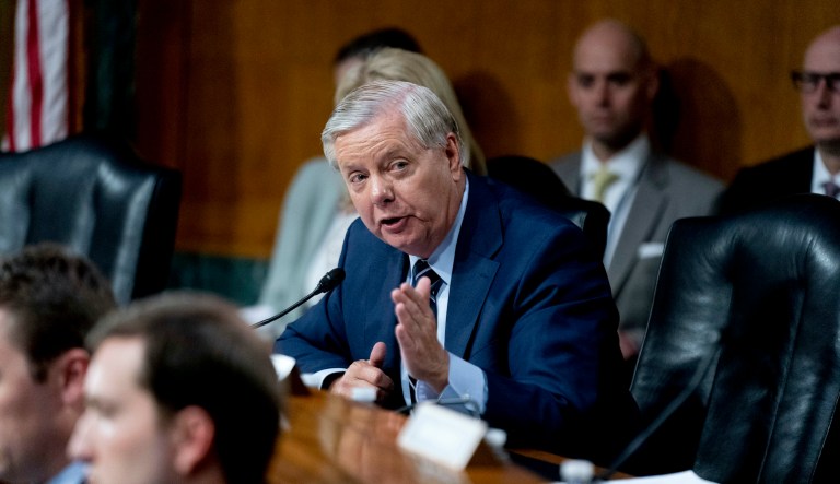 Graham threatens to take US past default deadline over Ukraine money