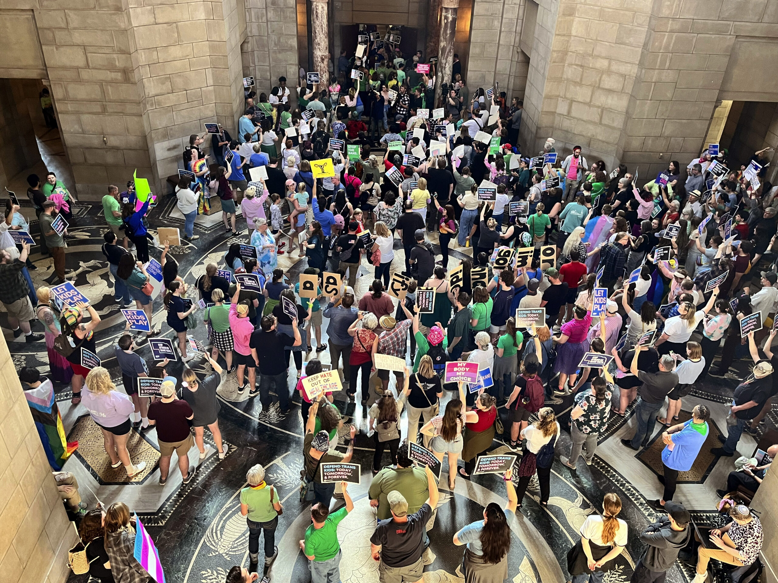 Nebraska trying to combine restrictions on abortion and transgender medicine into one bill