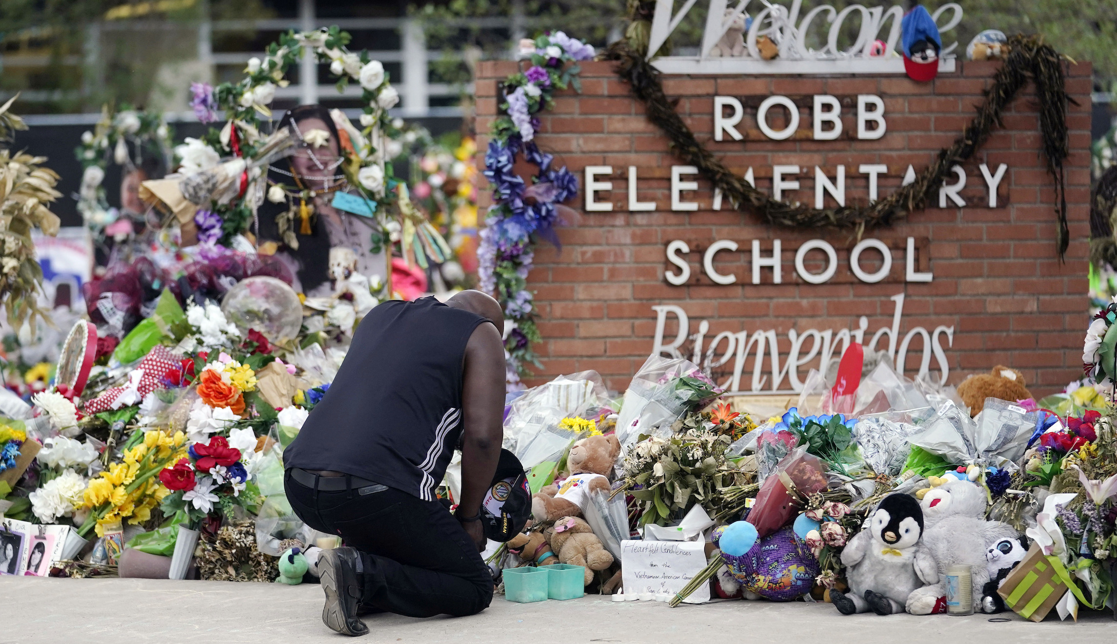 White House to mark Uvalde shooting anniversary, calls for more gun control