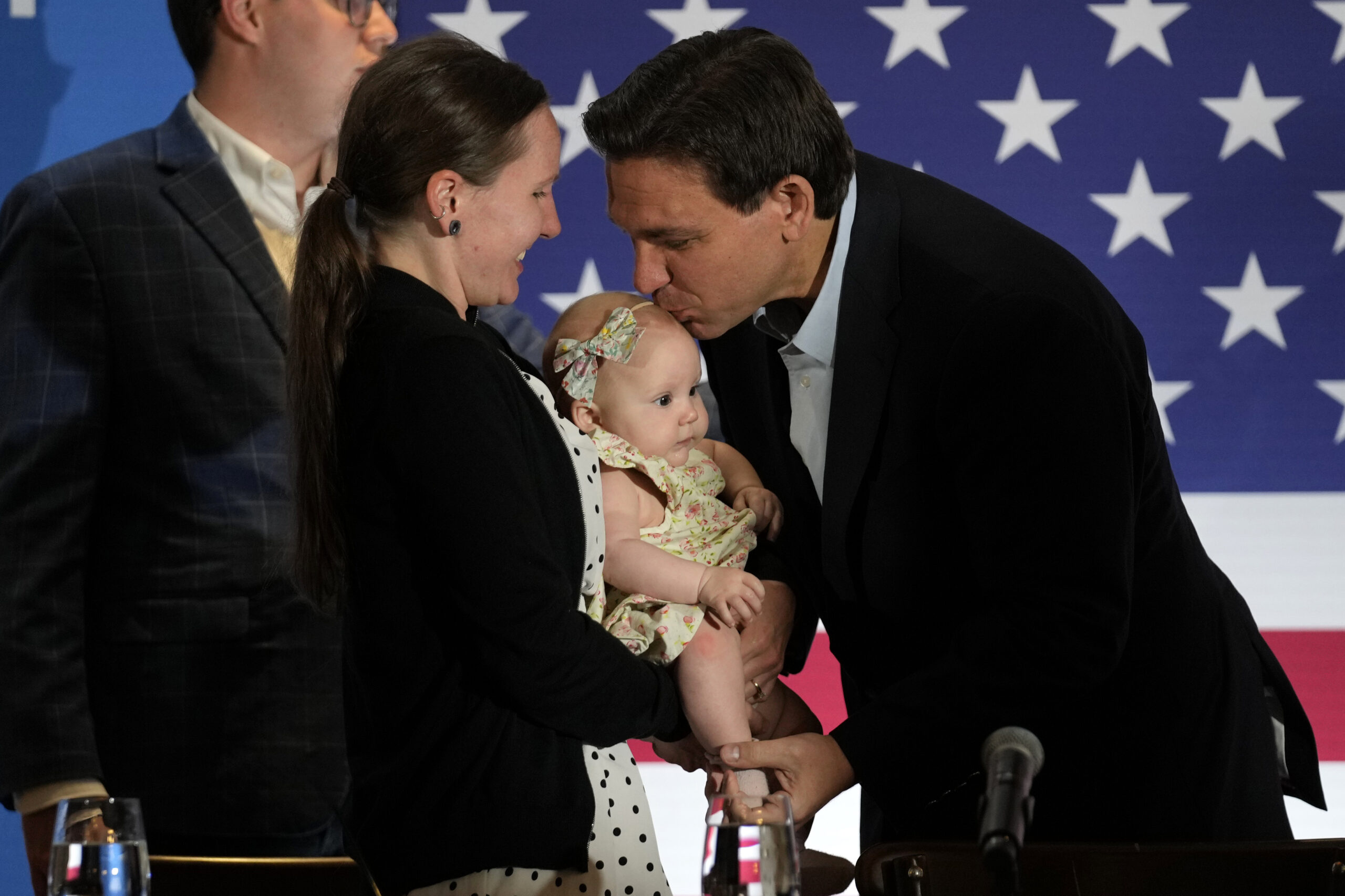 DeSantis debuts campaign team dominated by seasoned GOP veterans ahead of announcement
