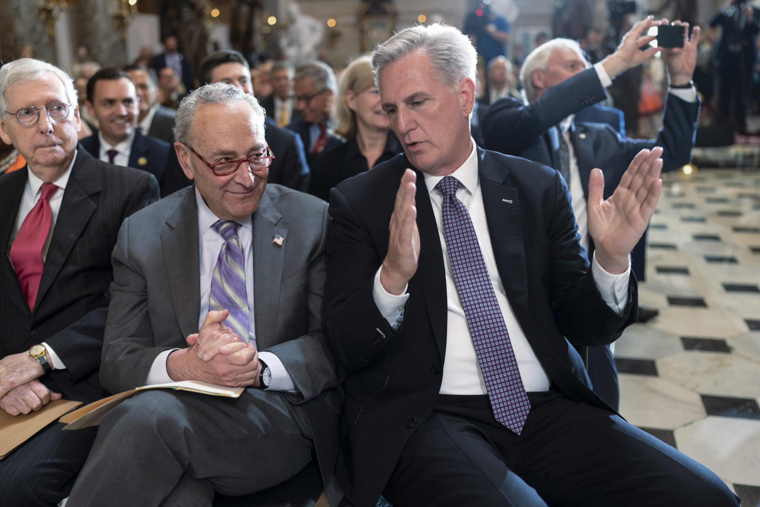 ‘Historically ample leads’ for GOP as best for US