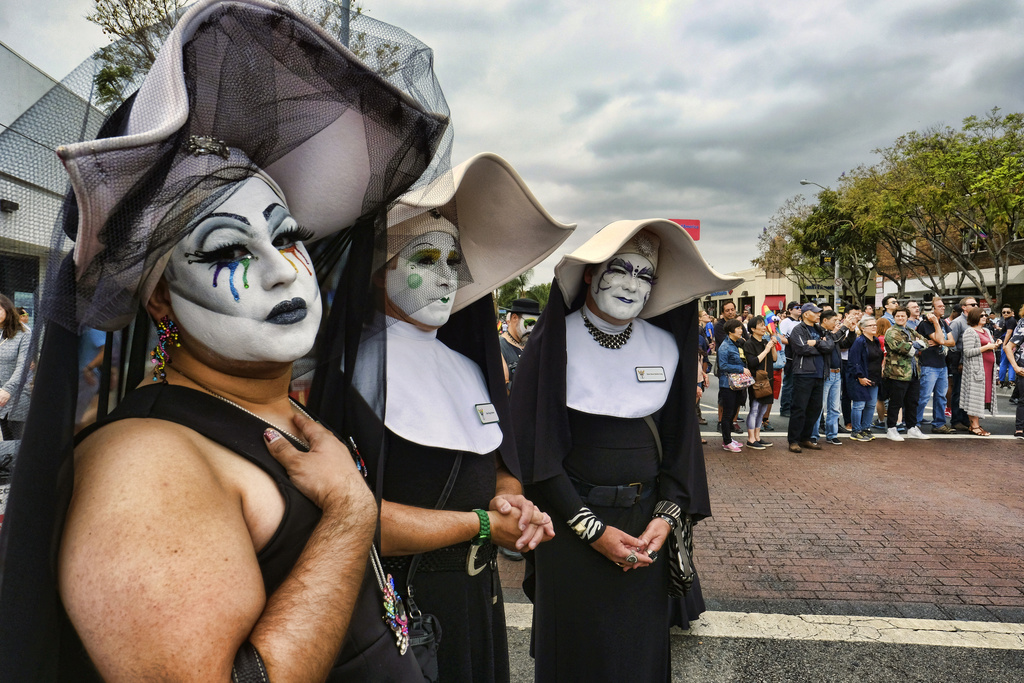 Dodgers-Sisters of Perpetual Indulgence