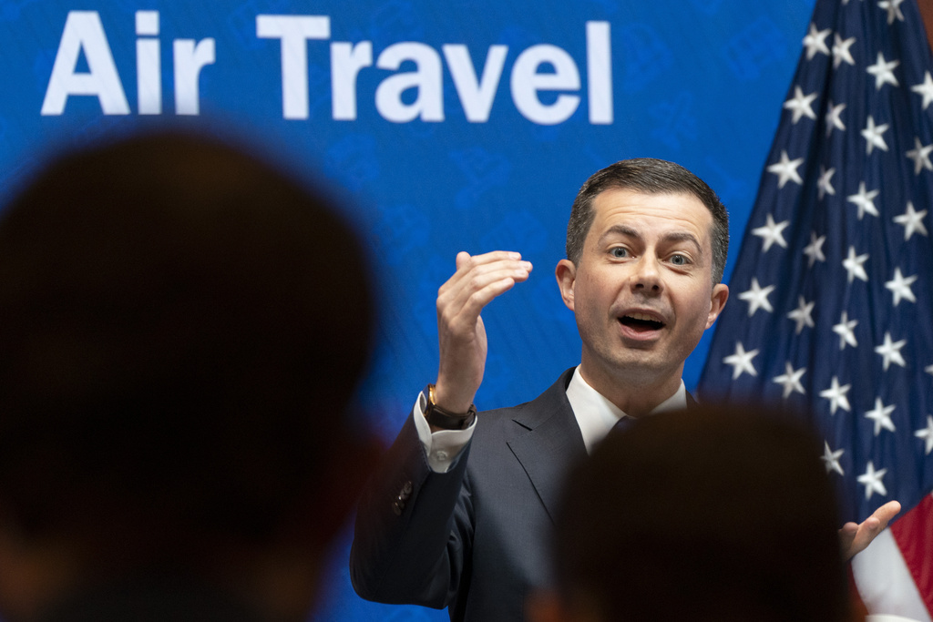 Republican introduces Senate bill to curb Buttigieg’s use of private jets on taxpayer dime