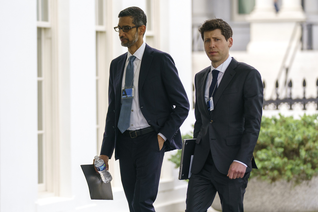 Industry leaders warn of extinction risk posed by artificial intelligence