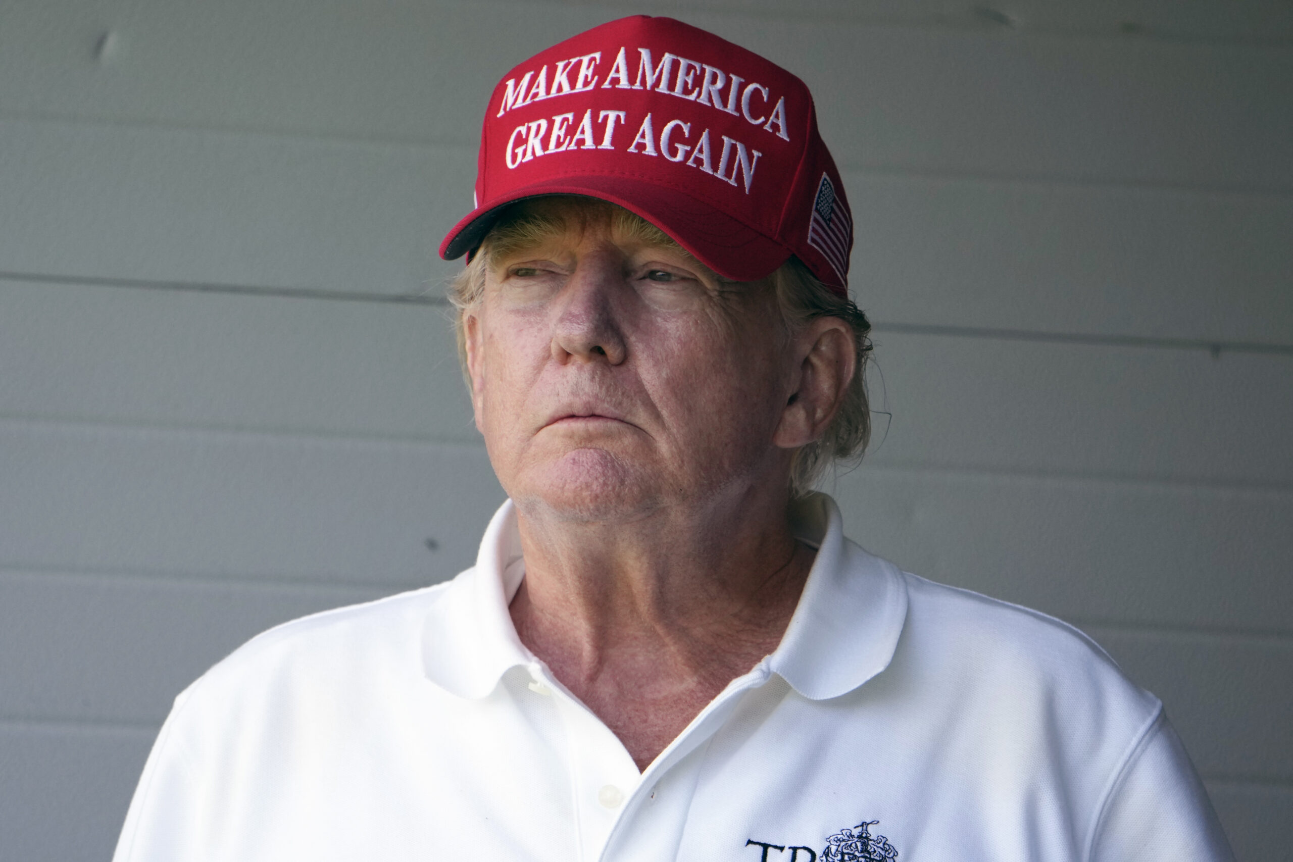 Trump says he will end birthright citizenship for those who illegally enter US