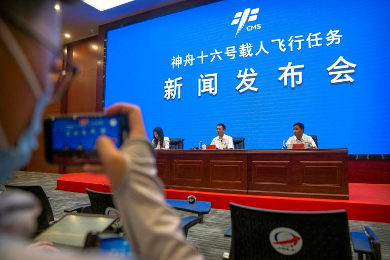 China shoots for landing astronauts on the moon by 2030