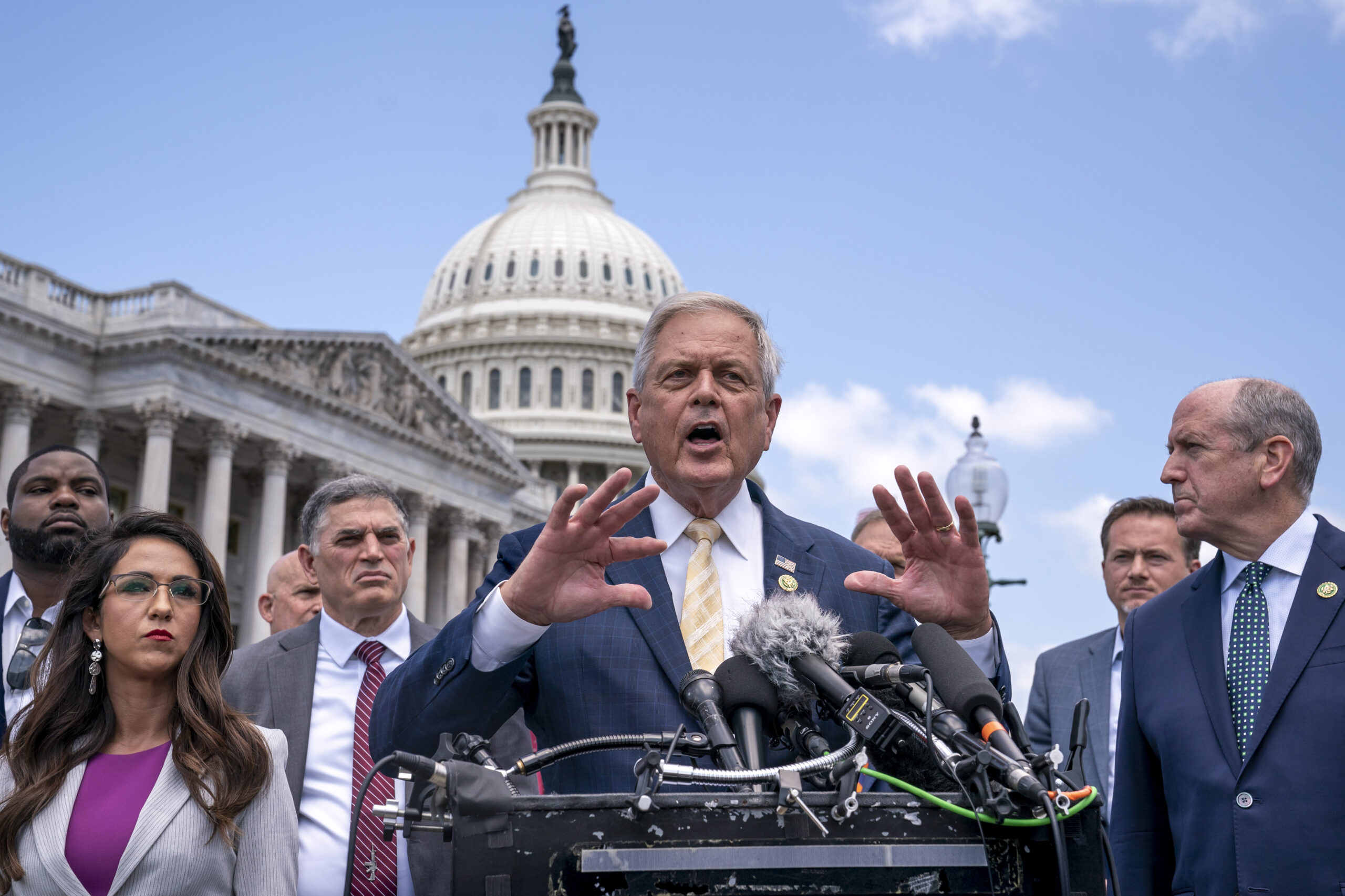 House Freedom Caucus seeks to derail McCarthy’s debt limit deal as some float motion to vacate