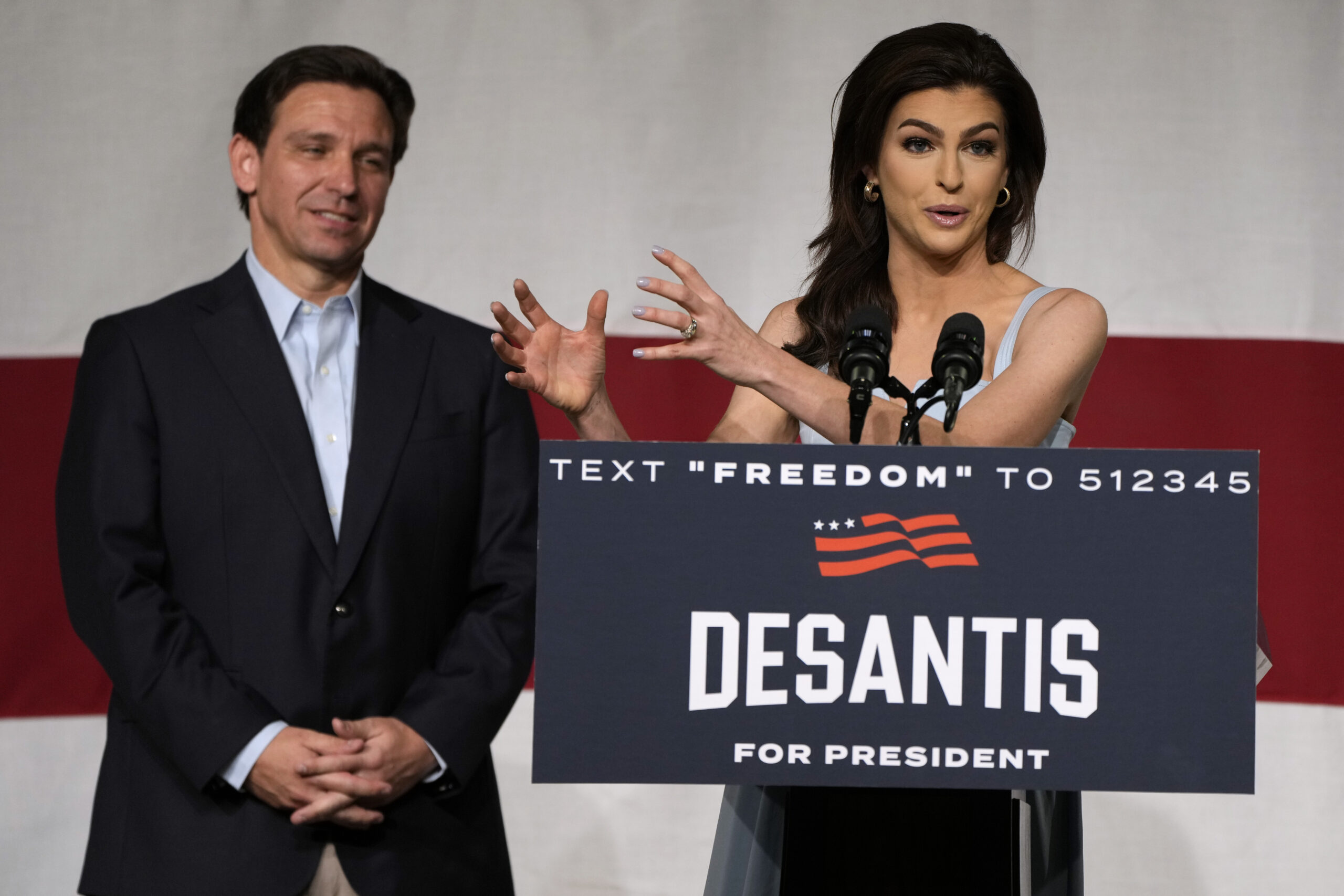 DeSantis showcases wife and children as he appeals to Iowa Republicans