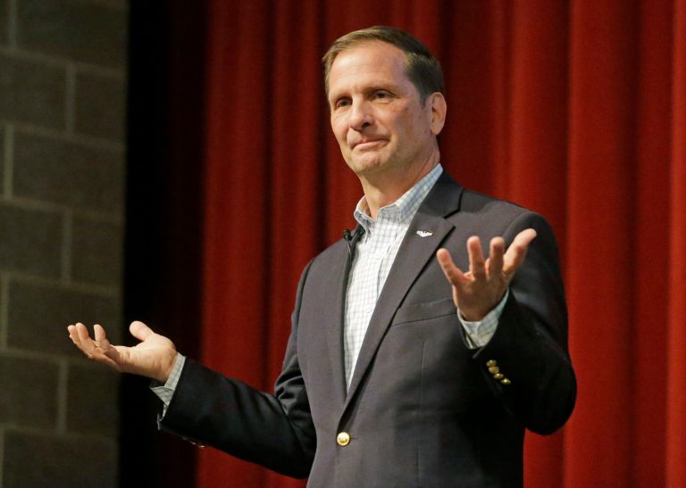 GOP’s slim majority in the House grows even smaller after Chris Stewart retirement