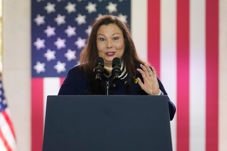 Duckworth says GOP voters defecting over abortion as 2024 candidates woo Iowa conservatives
