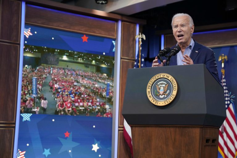 Biden pushes gun control and decries ‘banning books’ in July 4 message to teachers union