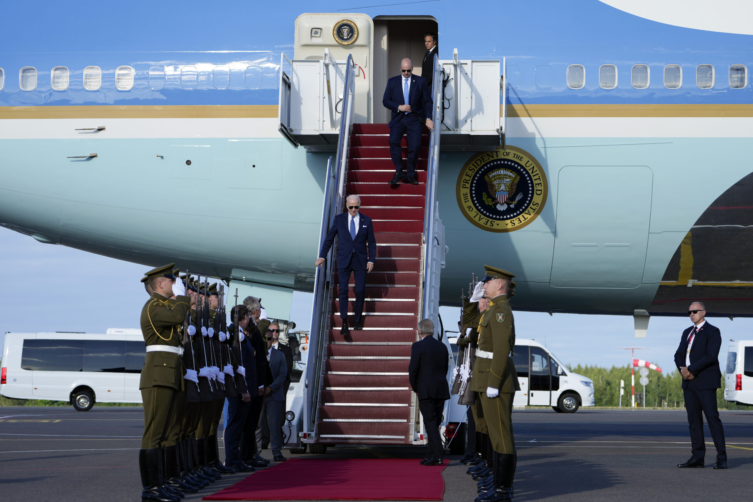 Biden faces NATO test during Ukrainian counteroffensive