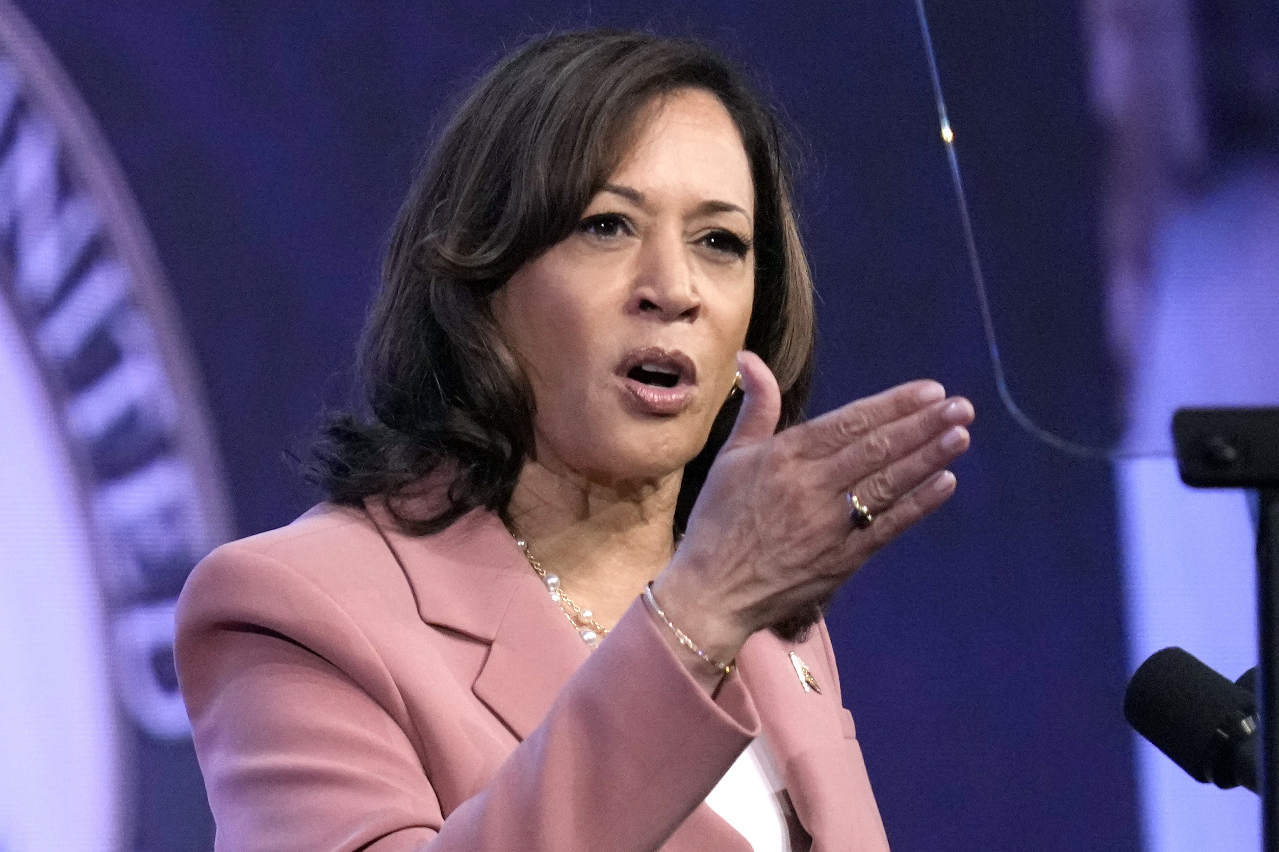WATCH LIVE: Harris speaks about Inflation Reduction Act and climate change in Seattle