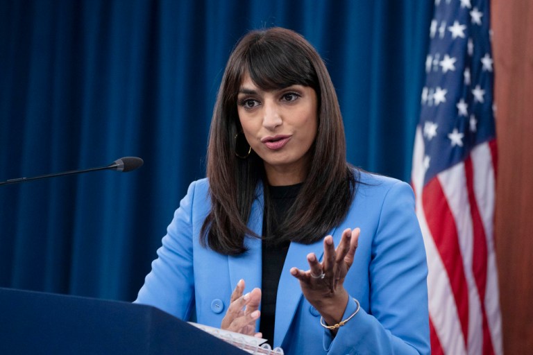 Pentagon denies supposed incident with Iranian navy in Strait of Hormuz