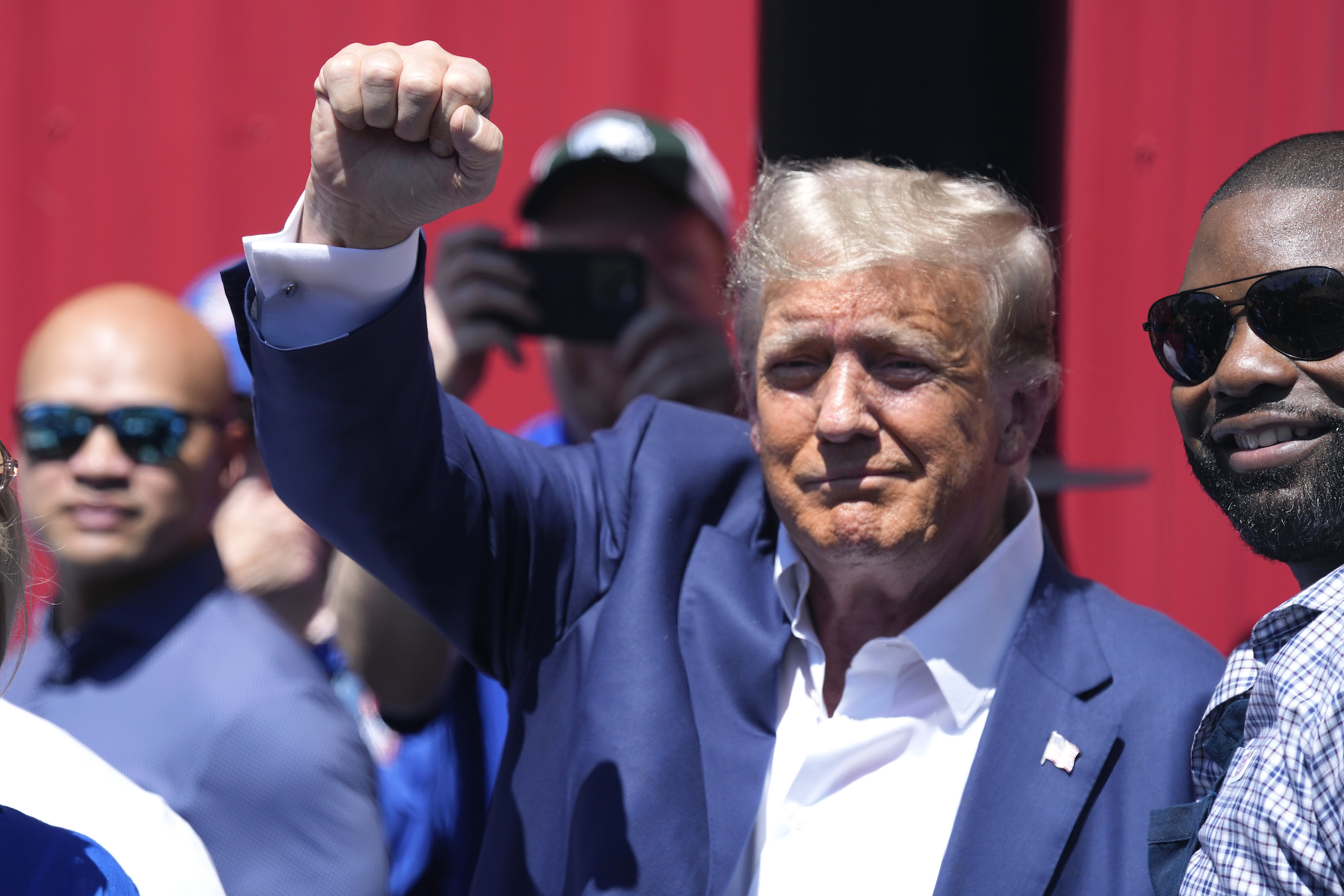 Trump lawyers allegedly linked by Georgia prosecutors to voting system breach: Report