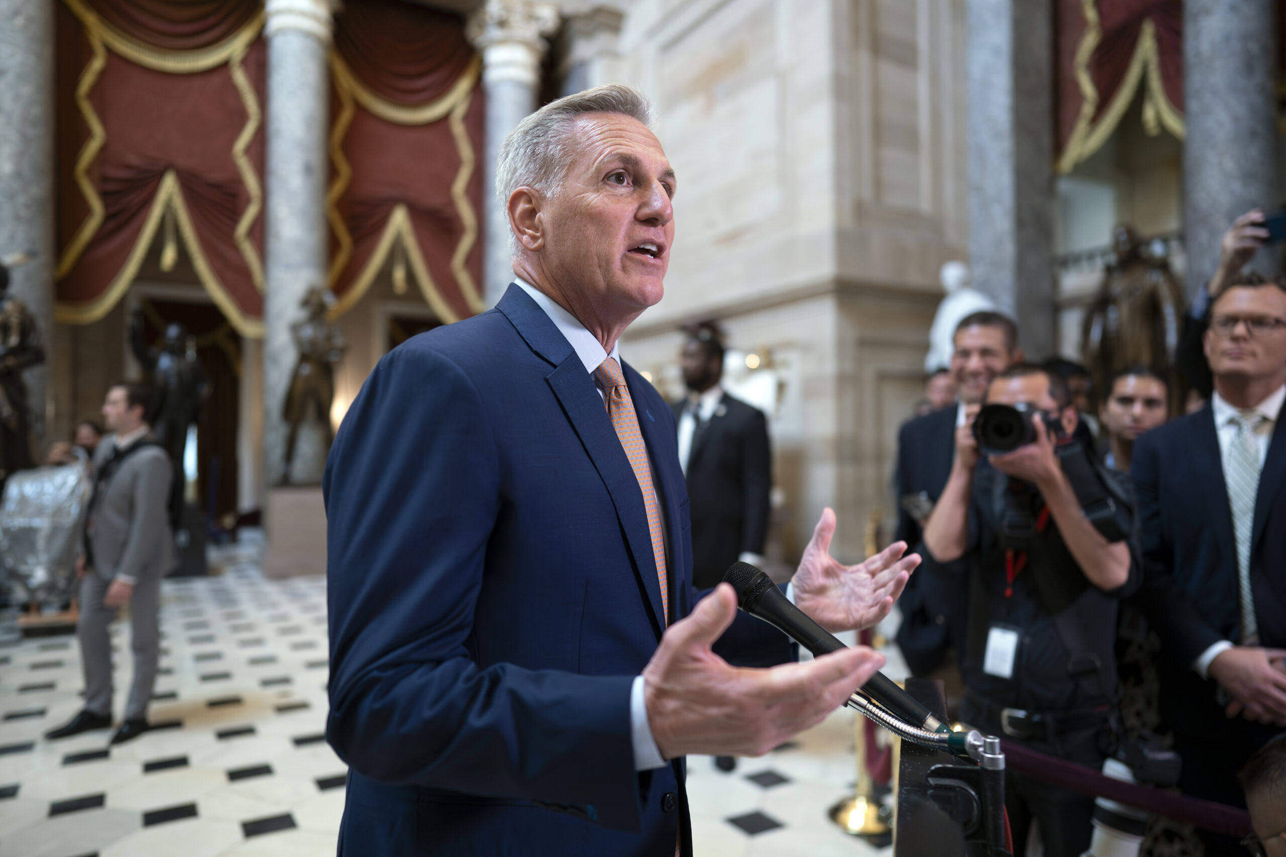 Kevin McCarthy calls for House investigation into Biden response to Maui wildfires