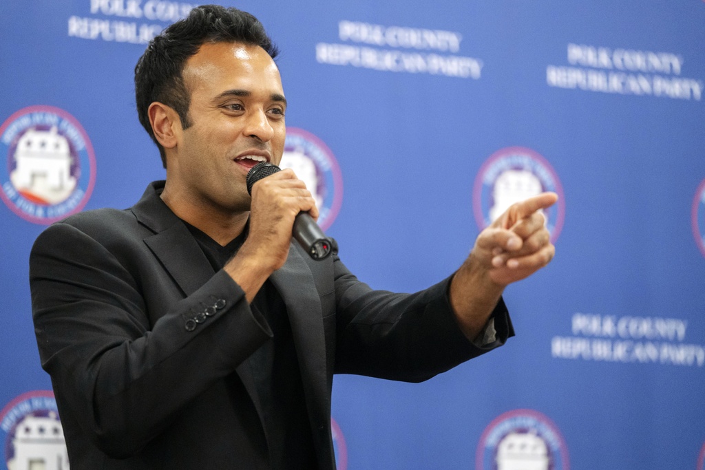 Vivek Ramaswamy becomes latest GOP presidential candidate to back Tuberville military hold