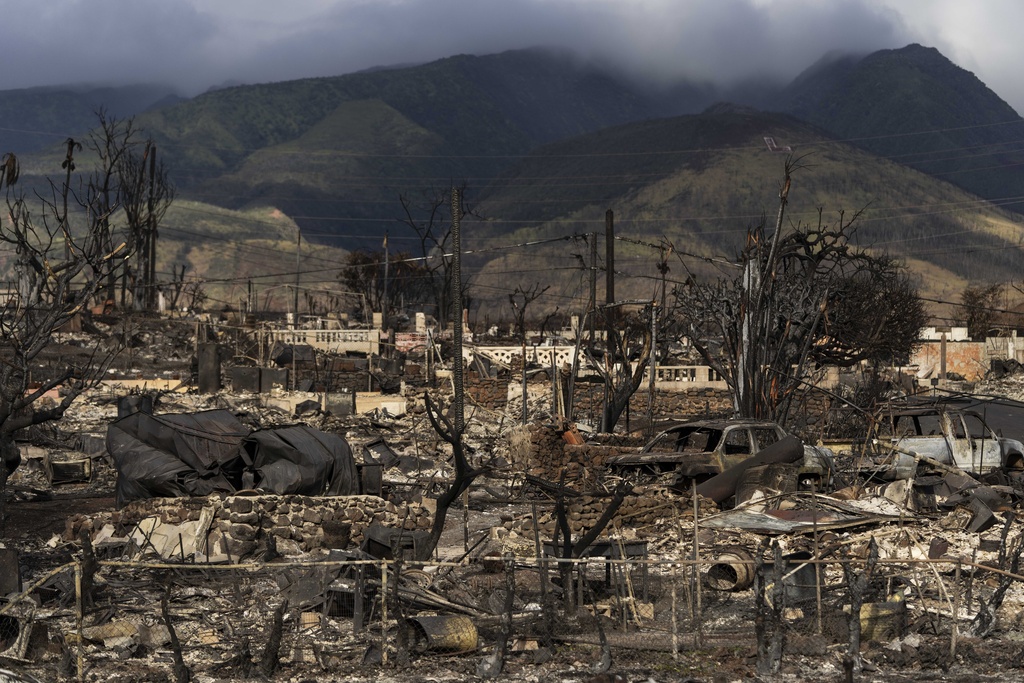 Maui residents to face ‘toxic’ air after wildfires, Hawaii Health Department says