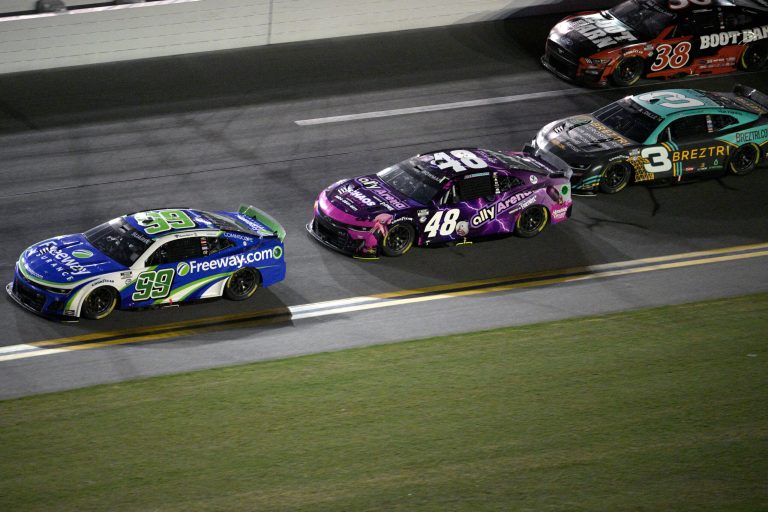 NASCAR criticized over apparent discrimination in diversity internship