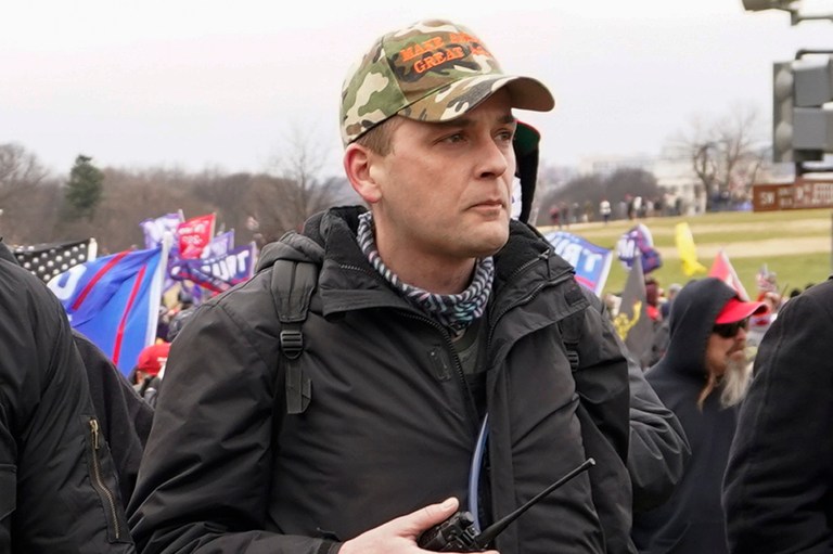 Jan. 6 attorney asks judge why his client, and not Trump, got ‘seditious conspiracy’ charge