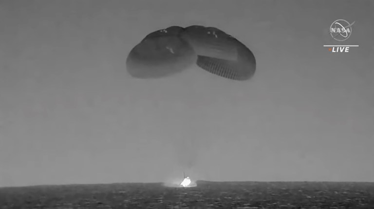 NASA astronauts returned to Earth with a loud sonic boom heard all over Florida