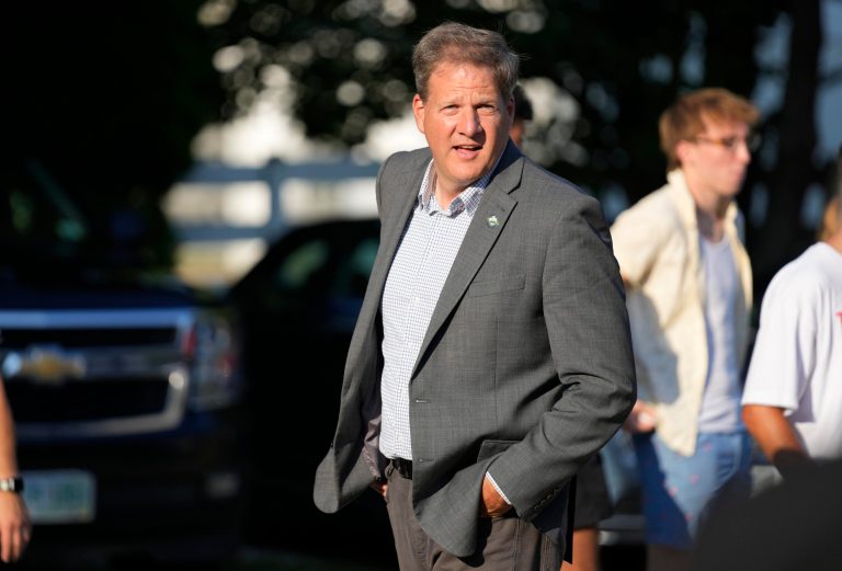 Sununu writes off Trump over legal distractions as he narrows down endorsement