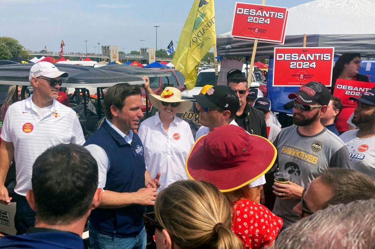 DeSantis stumps with Reynolds at Iowa-Iowa State game