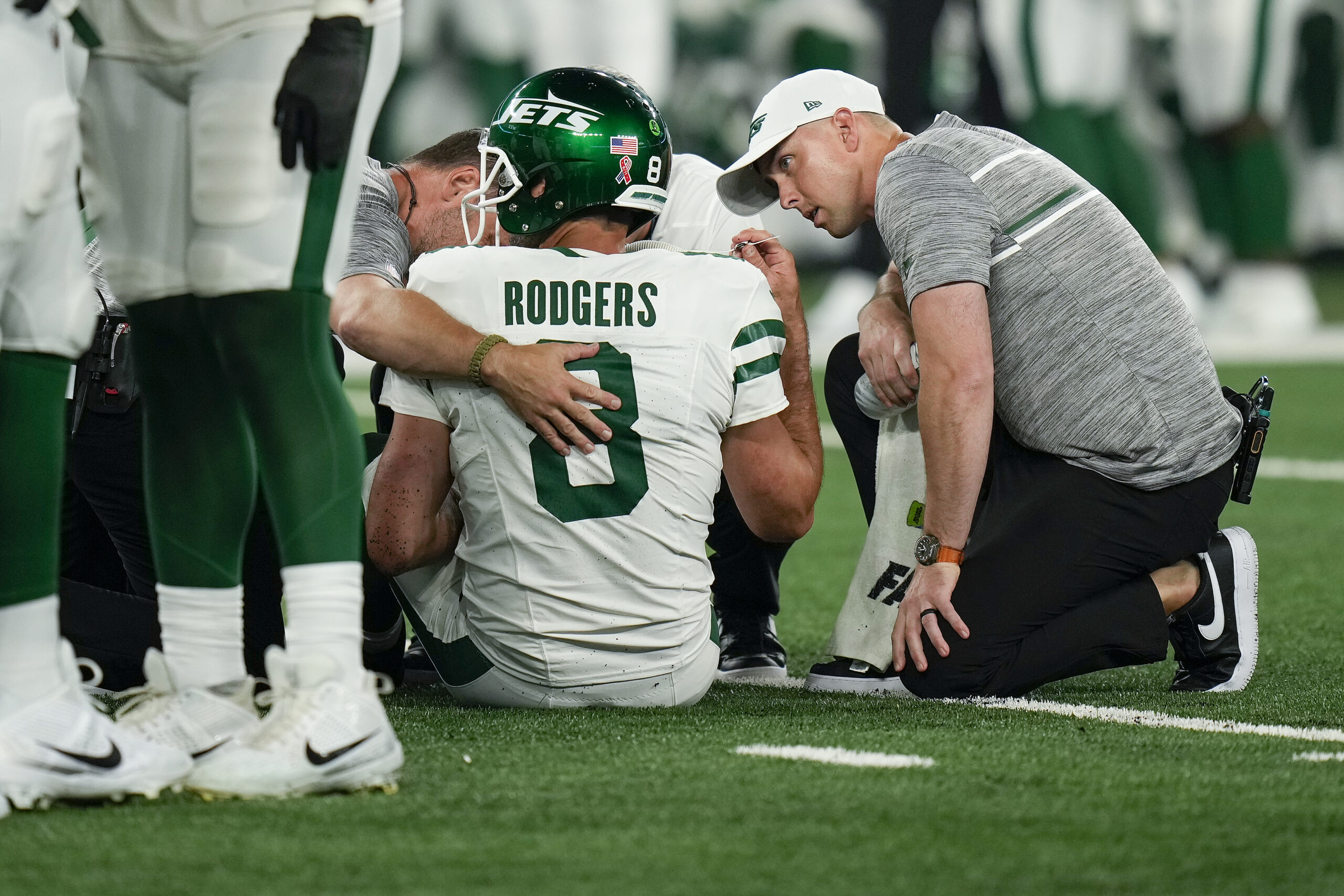 Aaron Rodgers gets injured on first drive of first New York Jets game: ‘It’s not good’