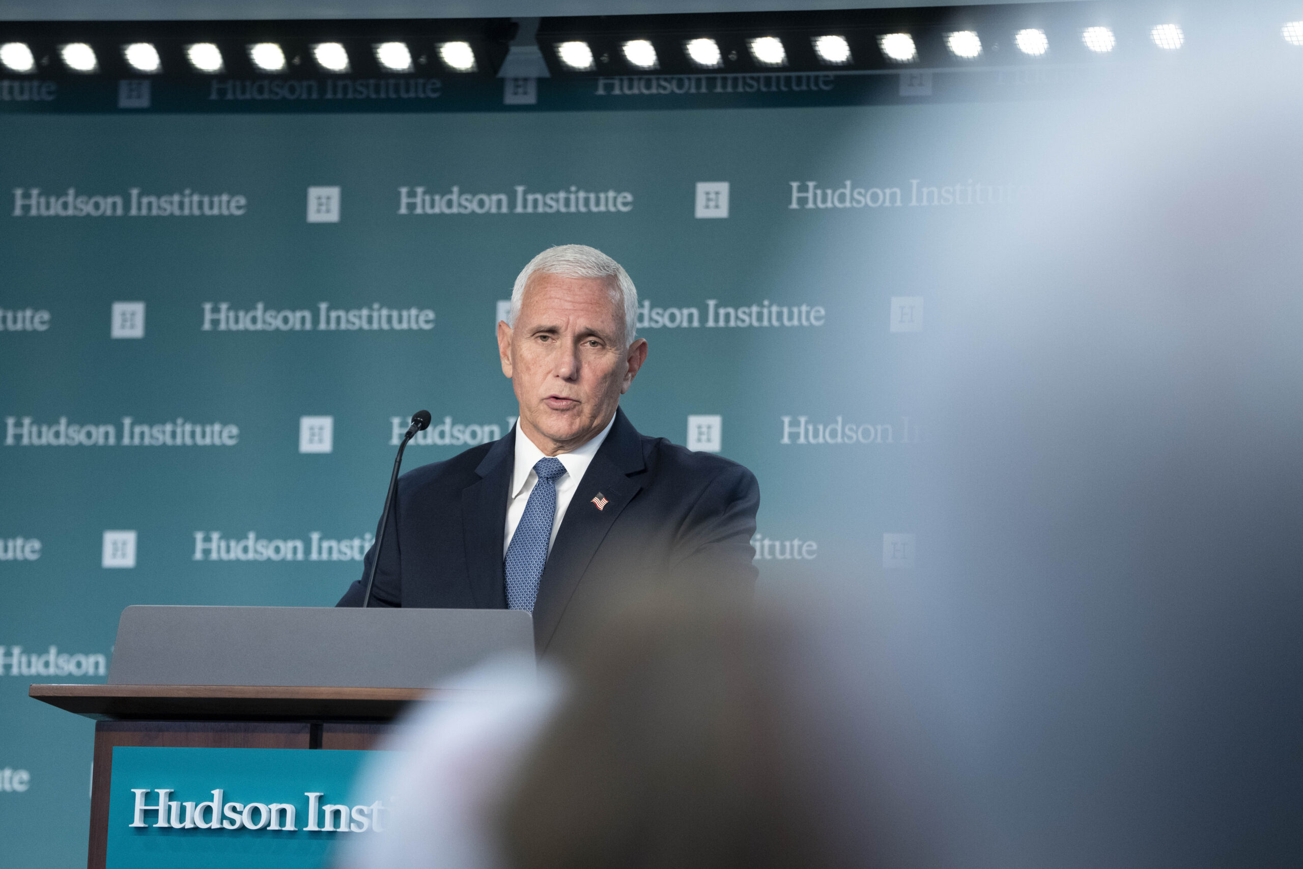 Pence blames Biden for UAW strike: ‘Mandates are crushing autoworkers’