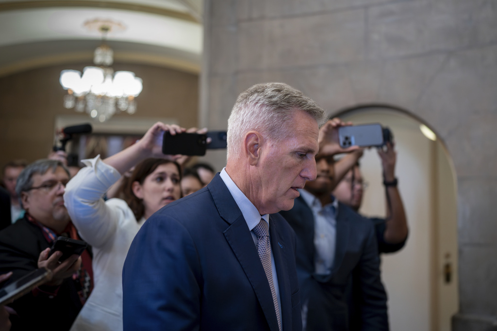 House cancels weekend votes, putting members on ‘standby’ as spending talks drag on