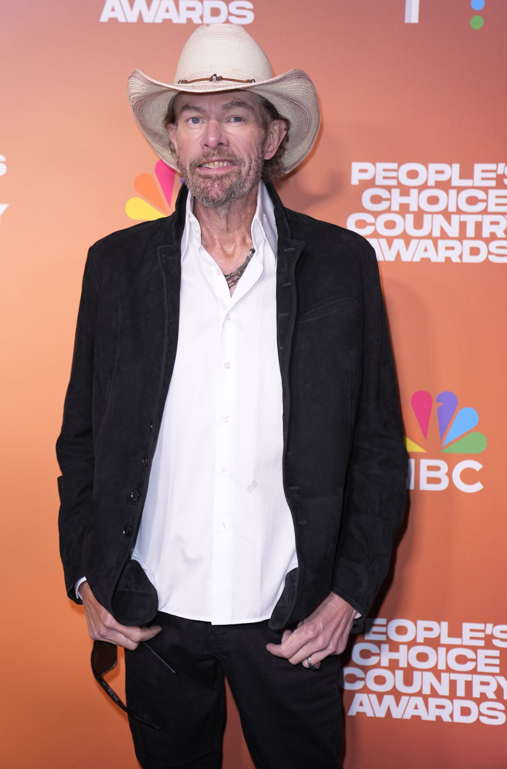 Toby Keith to return to the stage despite cancer battle: ‘Old devil’s been after me a bit’