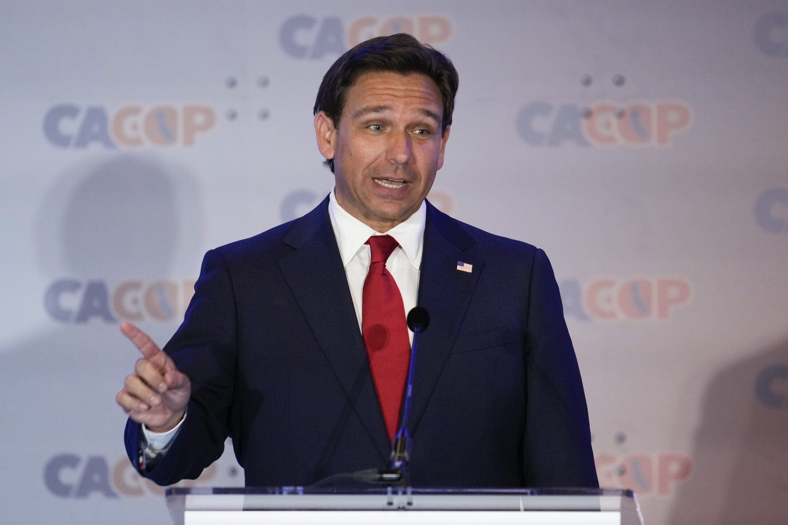 DeSantis criticizes shelter law following reports veterans struggling to find lodging for Army-Navy football game