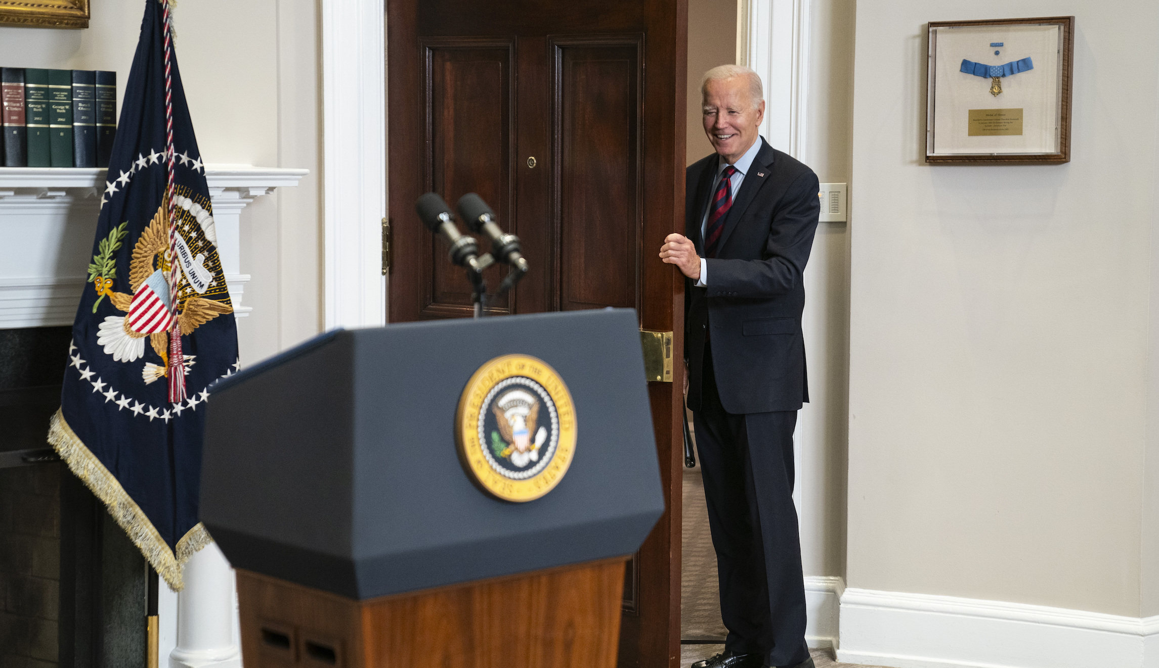 Biden bystander as House speakership battle rages across Pennsylvania Avenue