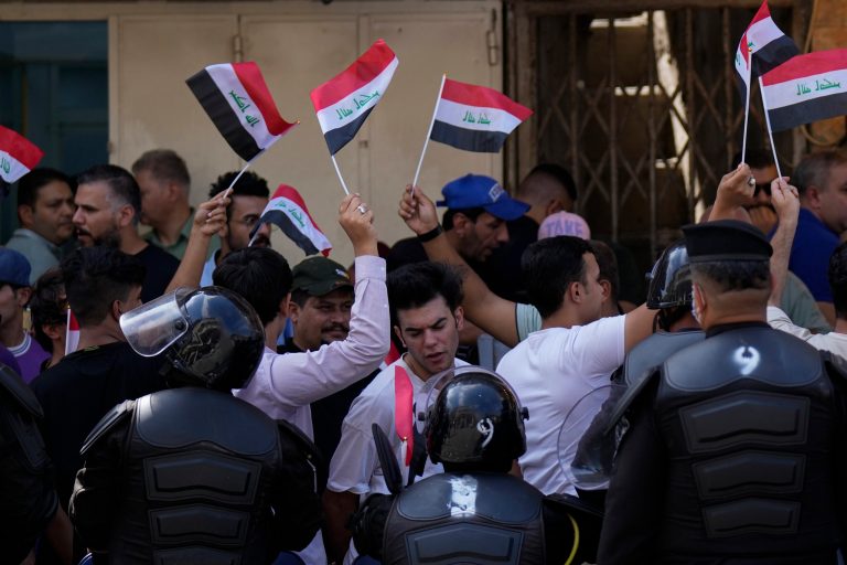 US orders nonemergency personnel to leave embassy in Iraq due to increased ‘threats’