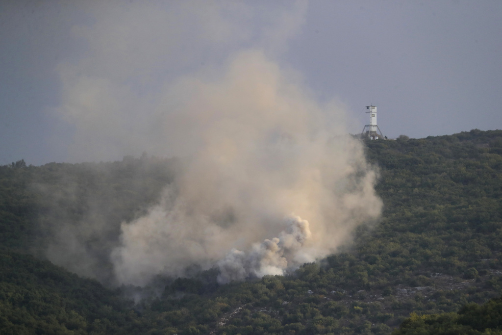 Israel war: Fighting near northern border raises fears of conflict with Hezbollah and Hamas