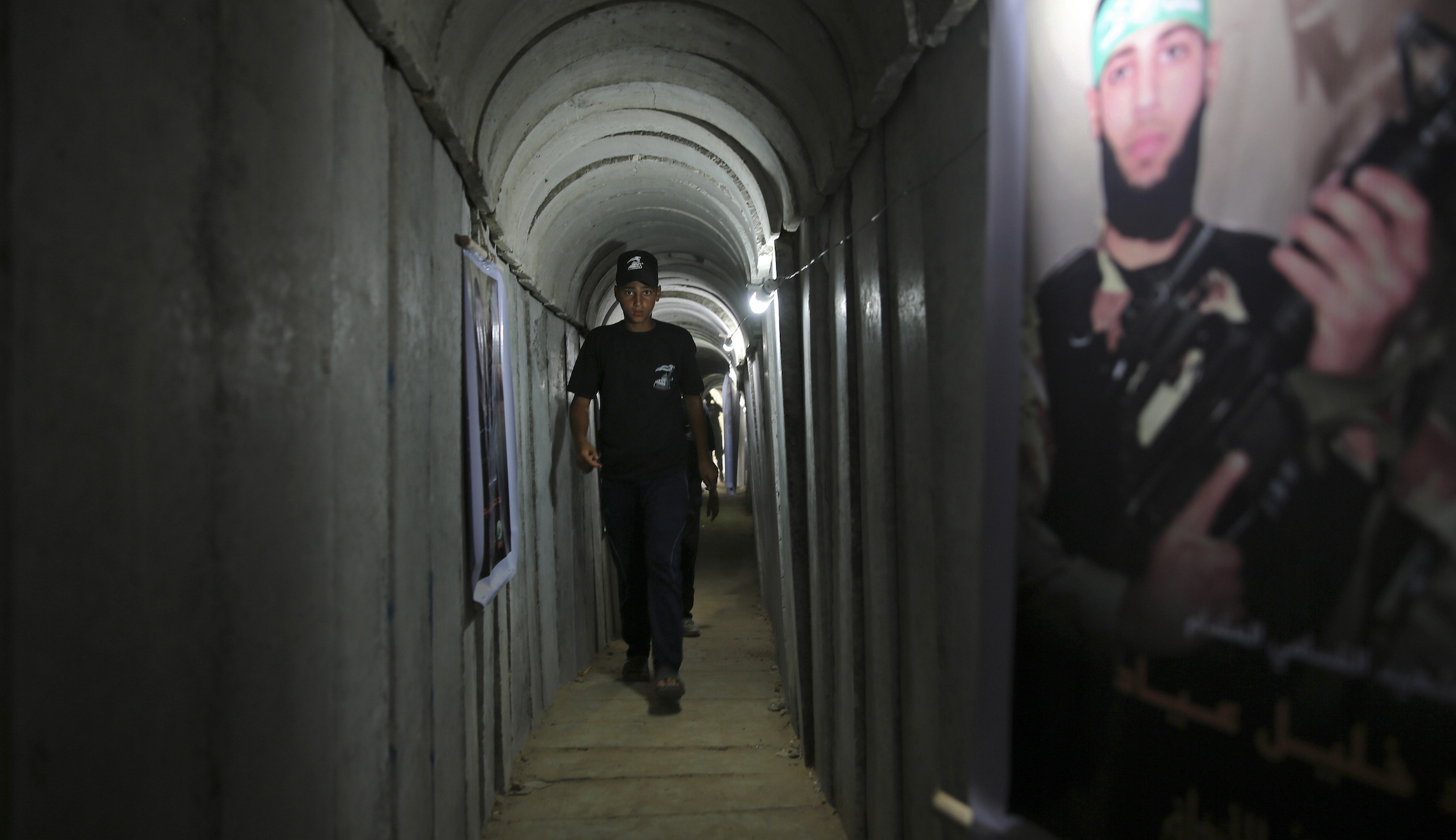 Israeli forces close in on Gaza City with grave warning: Don’t go into Hamas tunnels
