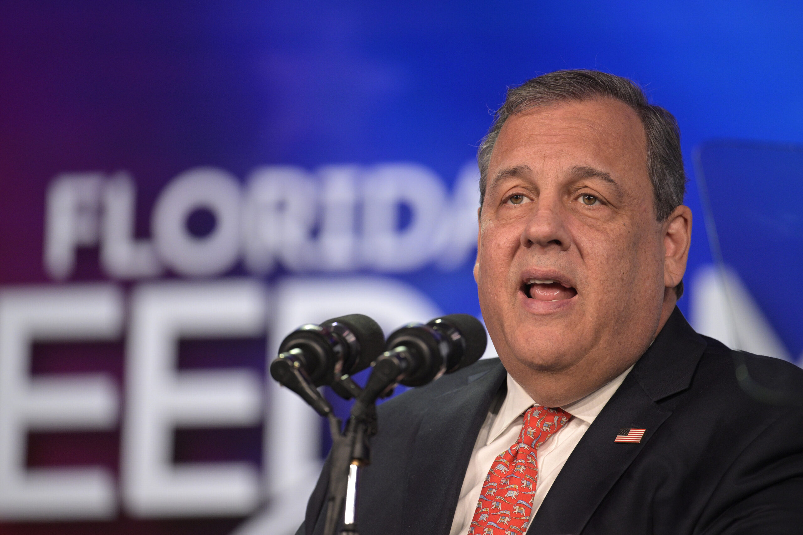 Chris Christie won’t commit to a federal six-week abortion ban