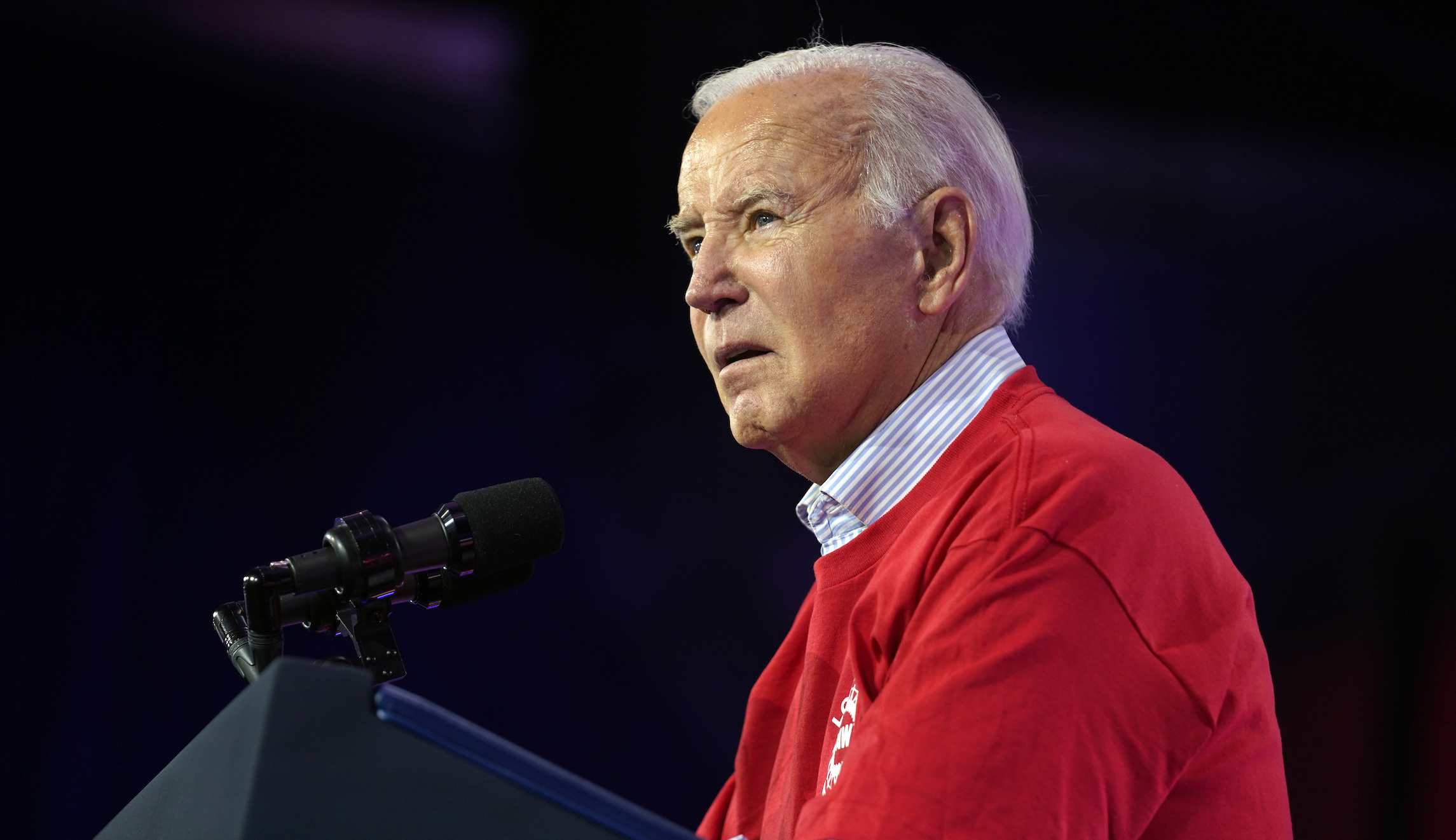 Biden interrupted by heckler calling for Israel-Hamas ceasefire