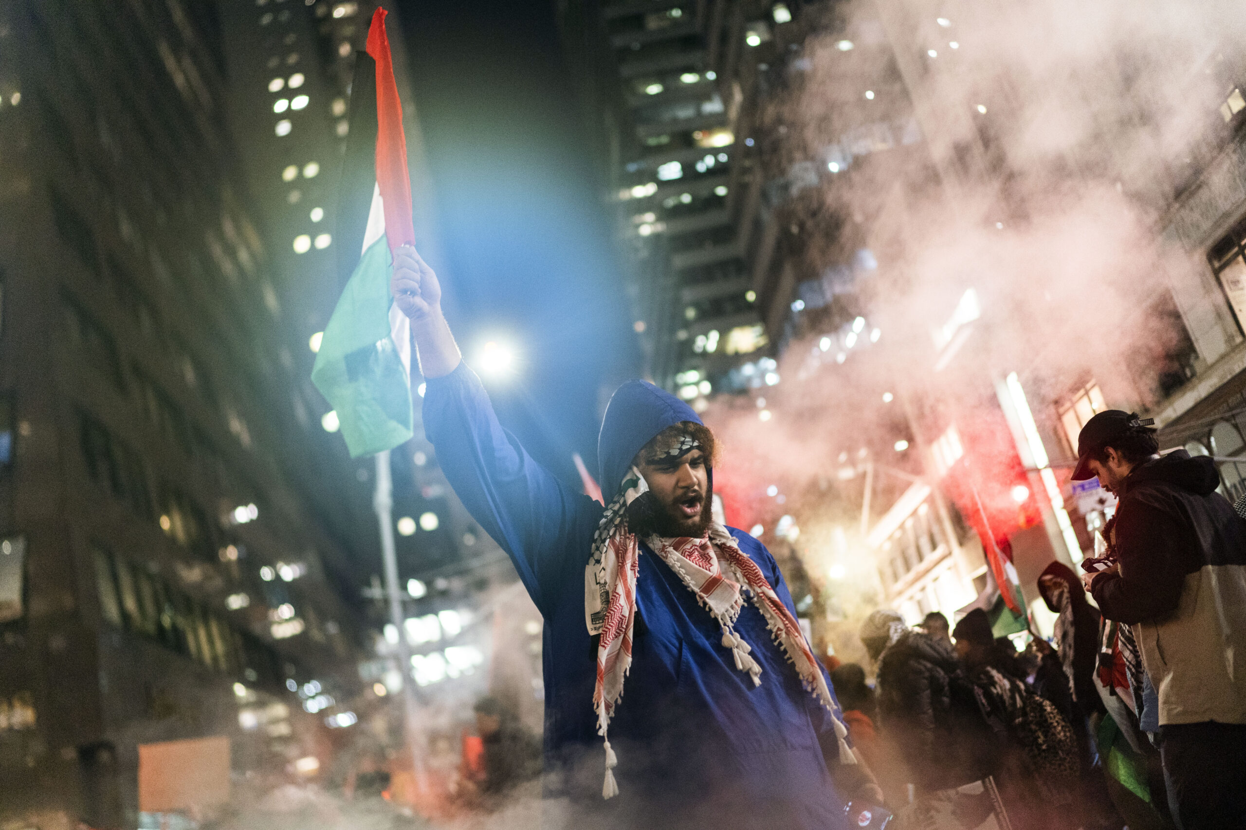 Pro-Palestinian protests in New York cause Grand Central Terminal to close