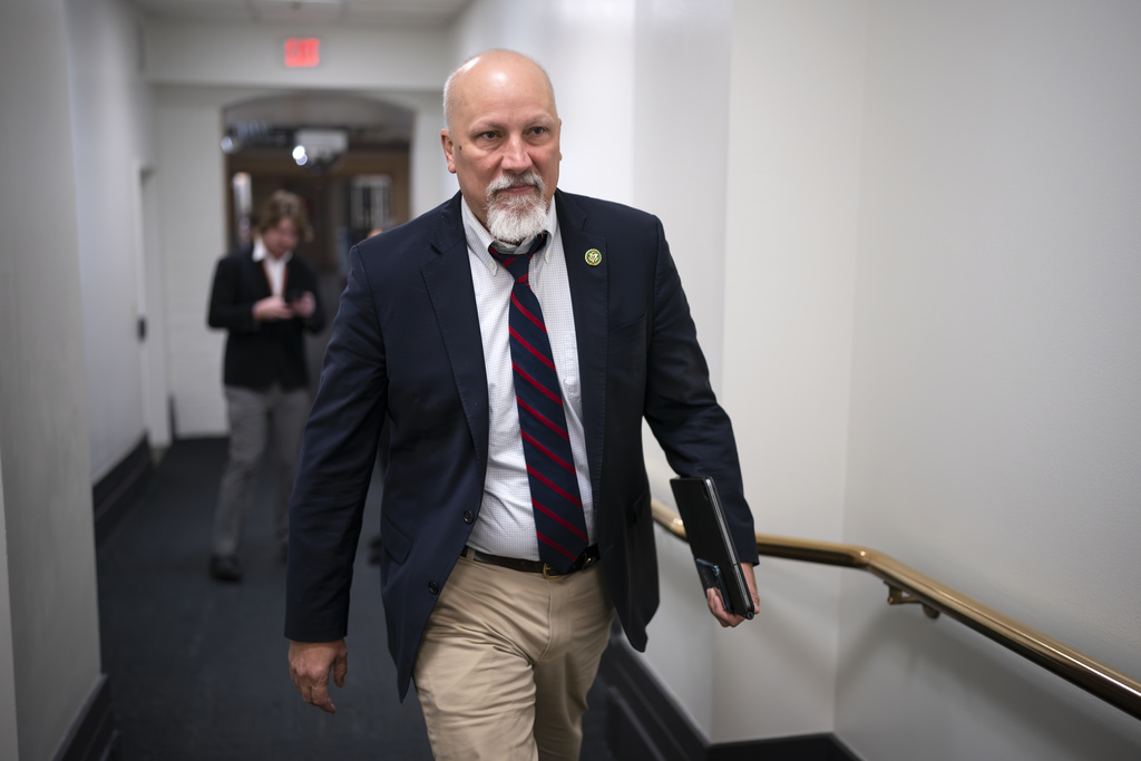 Chip Roy snubs Johnson’s border trip, citing lack of urgency over rise in illegal immigration