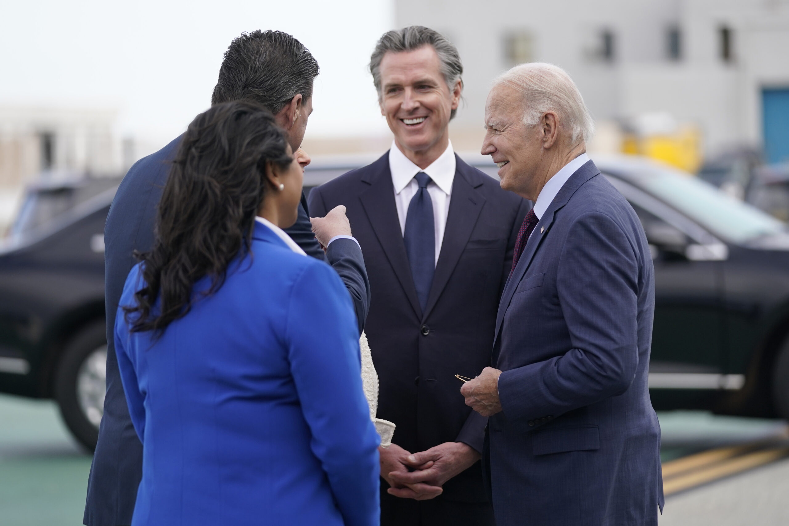 Biden stokes Newsom presidential buzz at APEC event alongside California governor