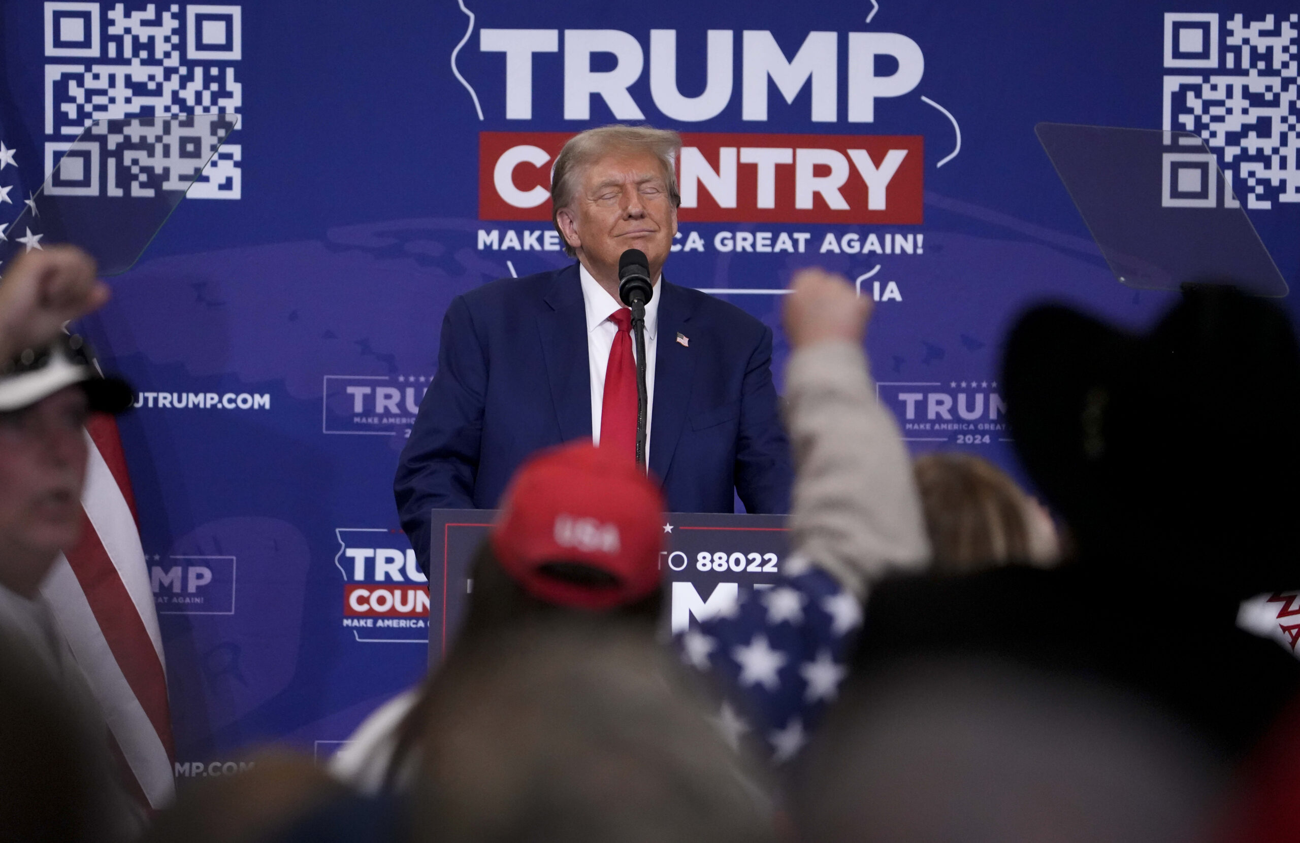 Christie says Trump’s rhetoric enables antisemitism