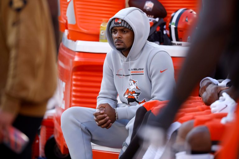 Cleveland Browns quarterback Deshaun Watson hosts almost 300 children for Christmas event