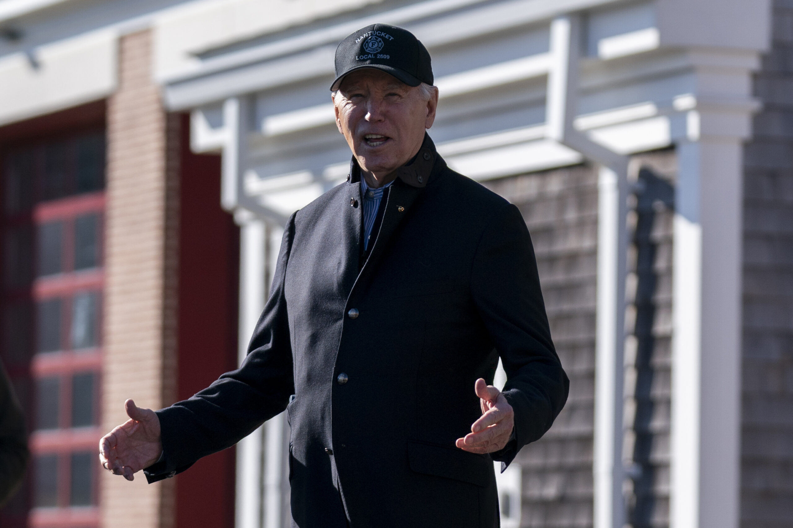 Biden ‘ain’t giving up’ on Gershkovich on first Thanksgiving without family