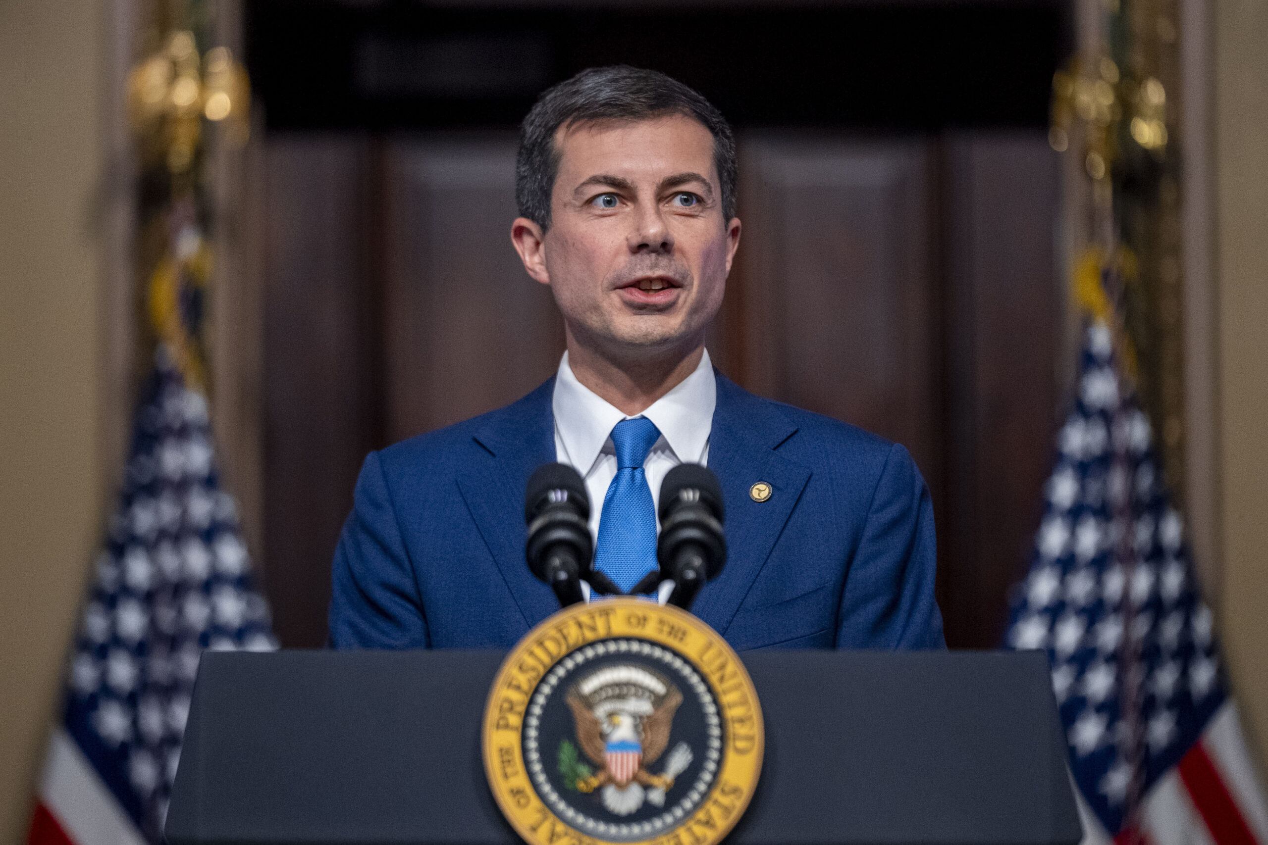 ‘Petrol’ Pete Buttigieg heckled by protesters during college speech