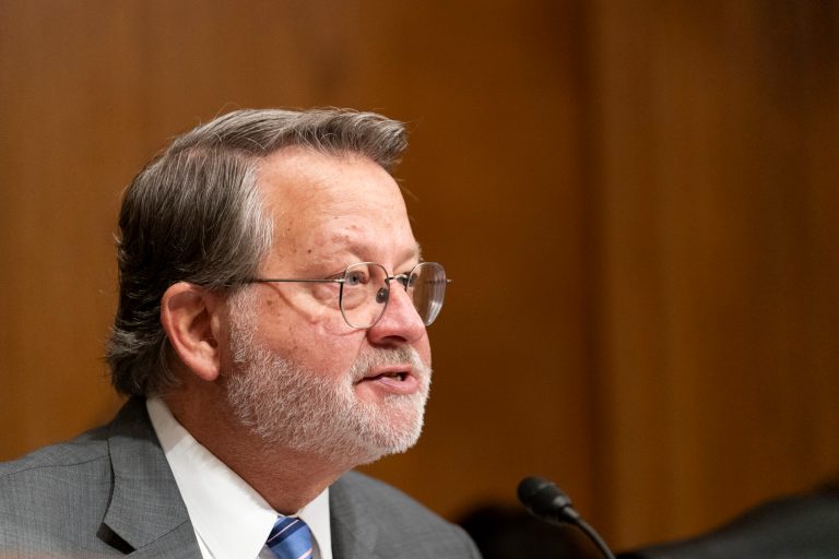 Senate report claims US terrorist watchlists could violate a traveler’s rights