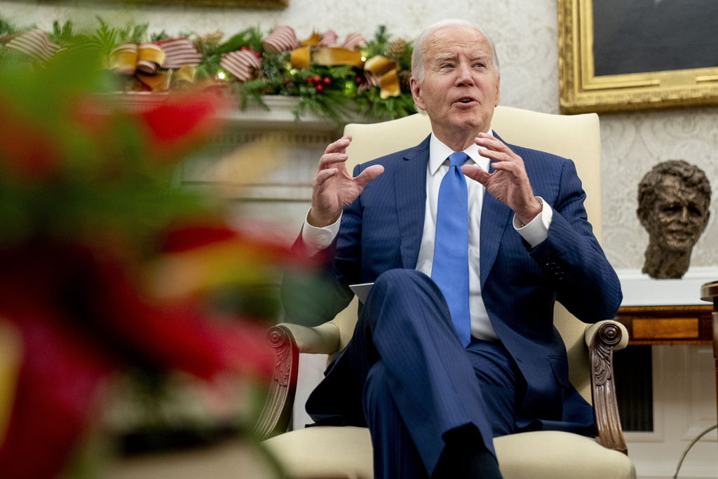 How Biden is trying to go around the Supreme Court to cancel student loan debt
