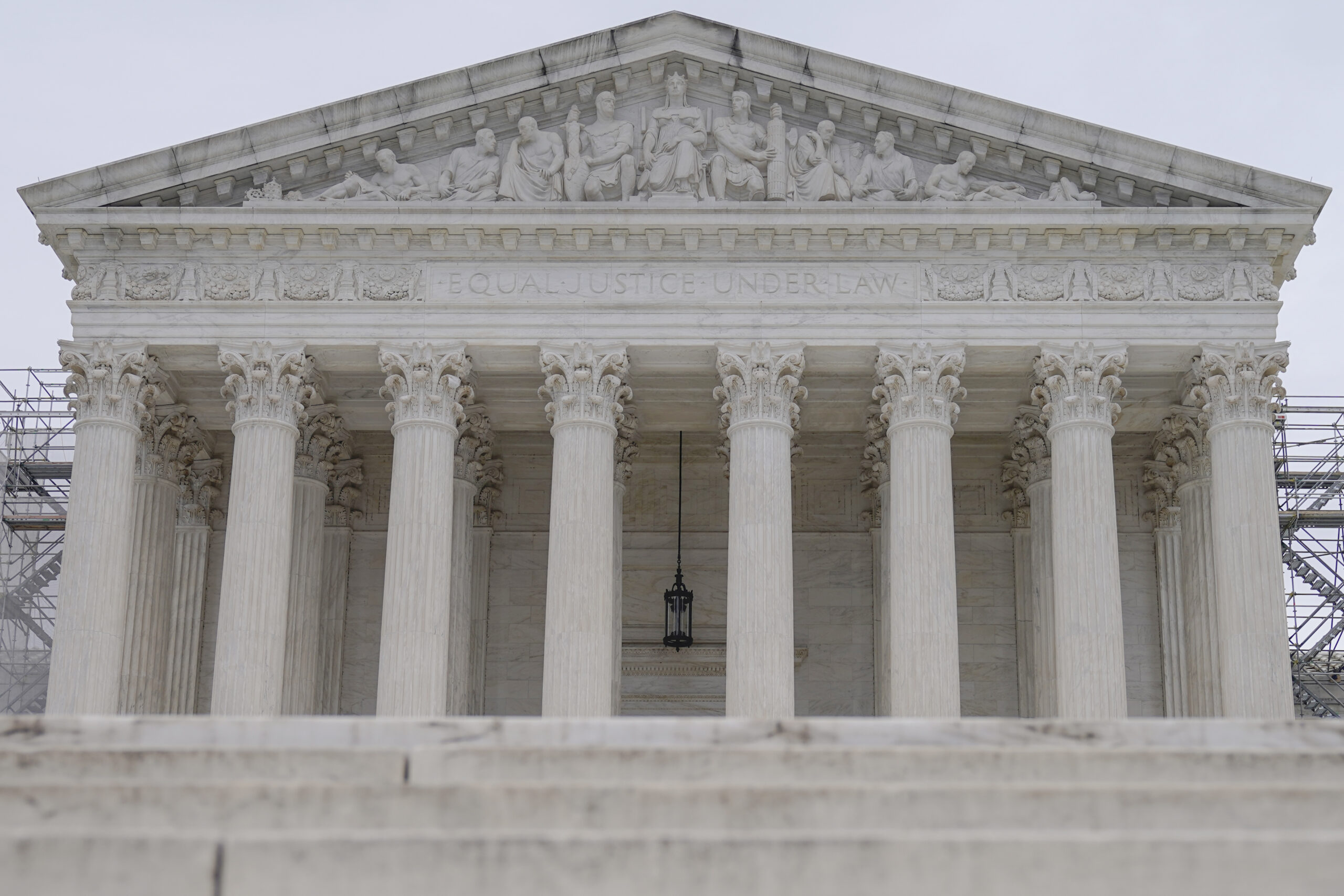 Illinois retailer files Supreme Court emergency plea to halt state assault-style weapons ban